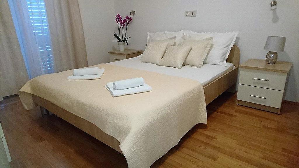 Apartment Vanja Tučepi Zewnętrze zdjęcie